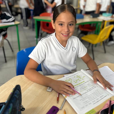 Alumnos de Cumbres Tapachula reciben medallas